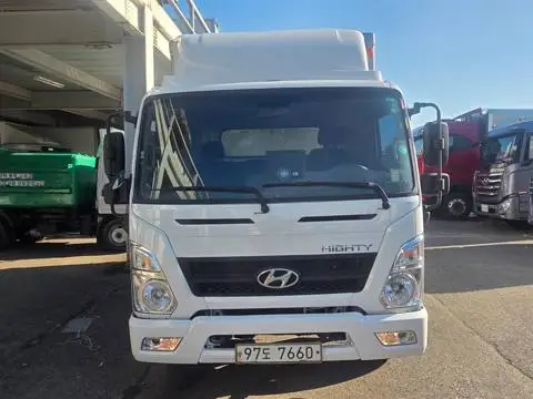 2.5톤 내장탑 2015년식 사진 1